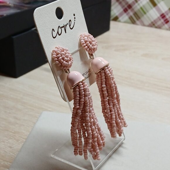 NWT Fashion Jewelry Core Pale Pink Tassel Earrings #15 - Picture 2 of 8